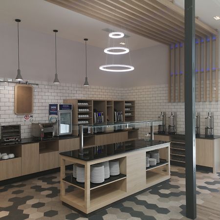 Holiday Inn Express Madrid Leganes By Ihg Luaran gambar