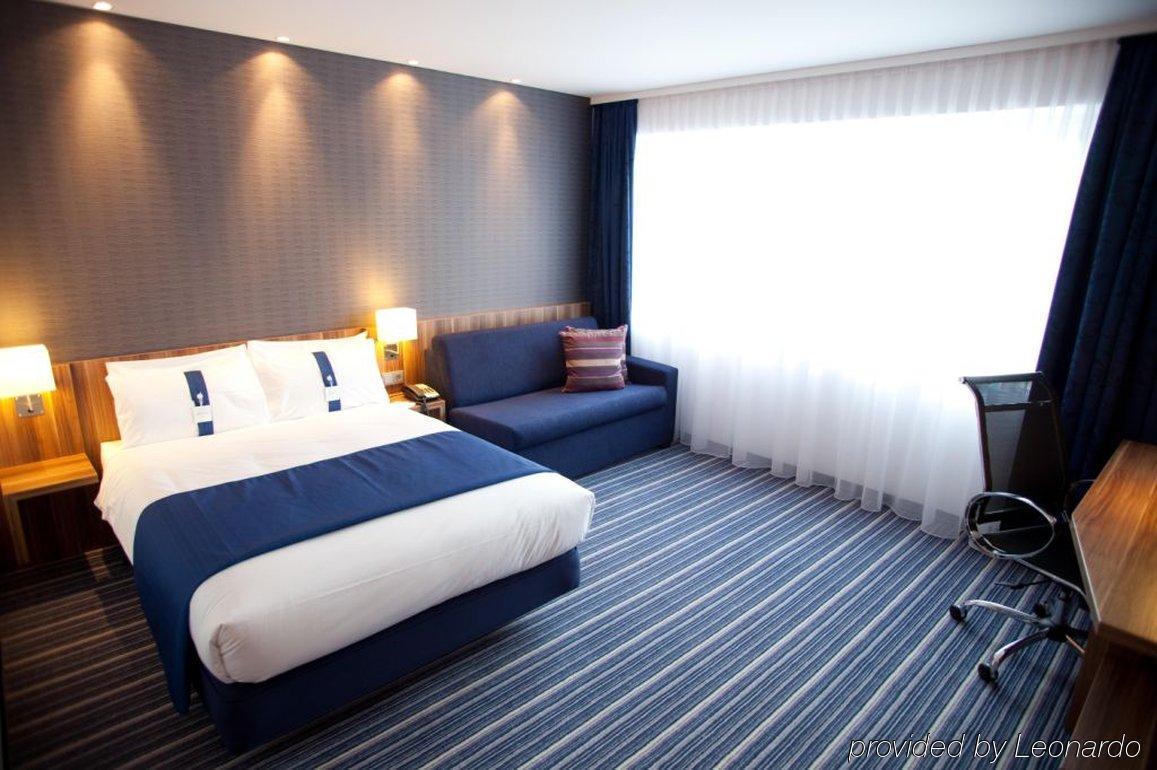 Holiday Inn Express Madrid Leganes By Ihg Luaran gambar